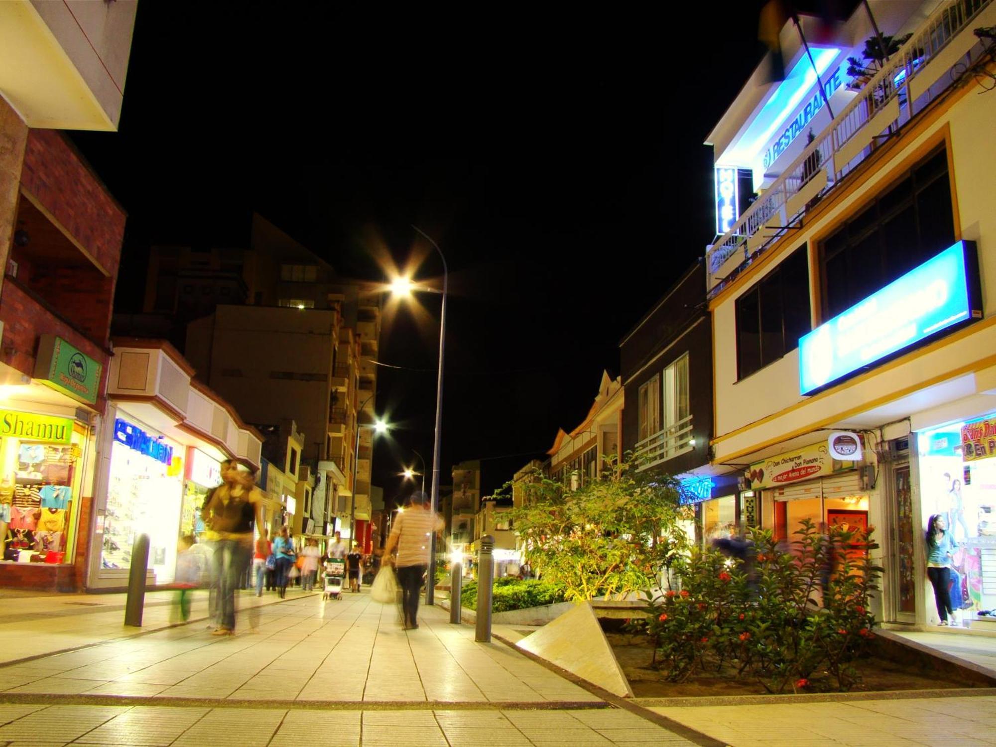 Hotel San Jeronimo Armenia Екстер'єр фото